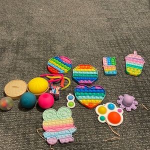 Turn on fun fidgets for your kids